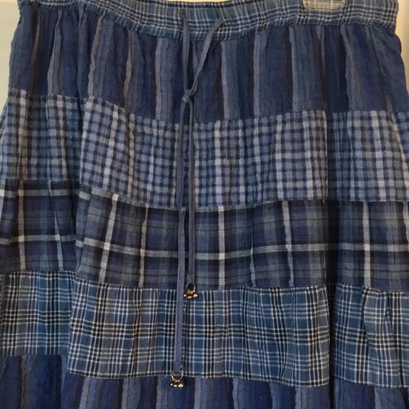 Ladies casual skirt - Picture 2 of 3